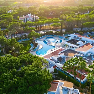 منتجع Four Seasons Country Club, كينتا دو لاغو